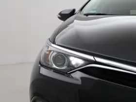 Toyota Auris (2016) thumbnail 13