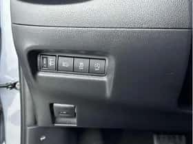 Toyota Aygo X (2025) thumbnail 17