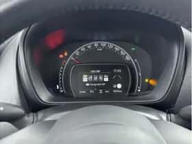 Toyota Aygo X (2025) thumbnail 3