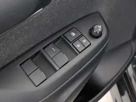 Toyota Yaris (2021) thumbnail 21