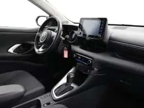 Toyota Yaris (2021) thumbnail 33