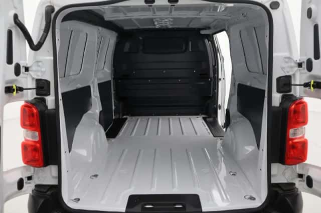 Toyota Proace (2024) thumbnail 4