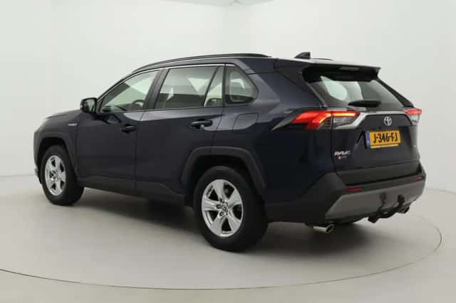 Toyota RAV4 (2020) thumbnail 4