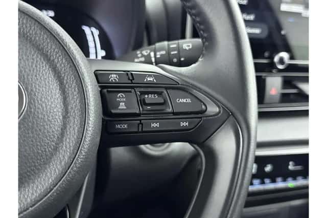 Toyota Yaris (2025) thumbnail 6