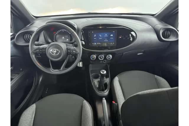 Toyota Aygo X (2025) thumbnail 2