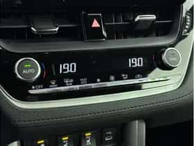 Toyota Corolla (2024) thumbnail 21