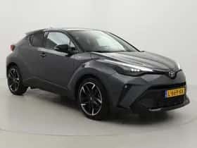 Toyota C-HR (2021) thumbnail 1
