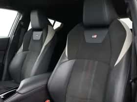 Toyota C-HR (2021) thumbnail 14