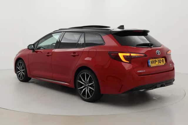 Toyota Corolla (2025) thumbnail 3