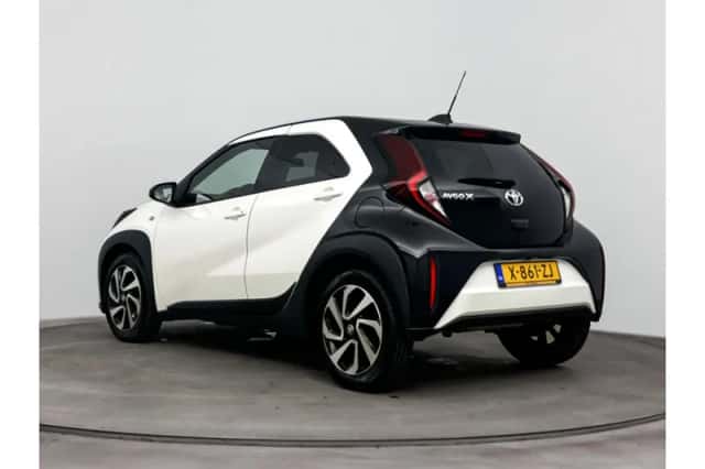 Toyota Aygo X (2024) thumbnail 4