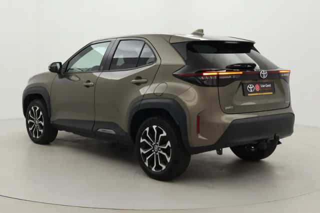 Toyota Yaris Cross (2023) thumbnail 4