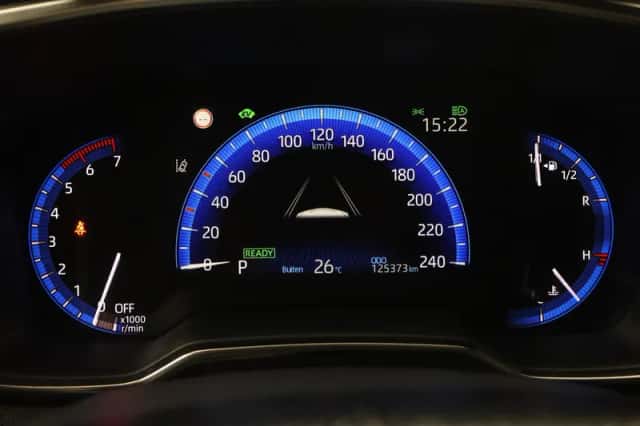 Toyota Corolla (2020) thumbnail 3