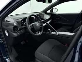 Toyota C-HR (2025) thumbnail 12