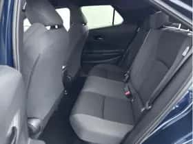 Toyota C-HR (2025) thumbnail 19
