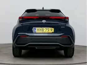 Toyota C-HR (2025) thumbnail 9
