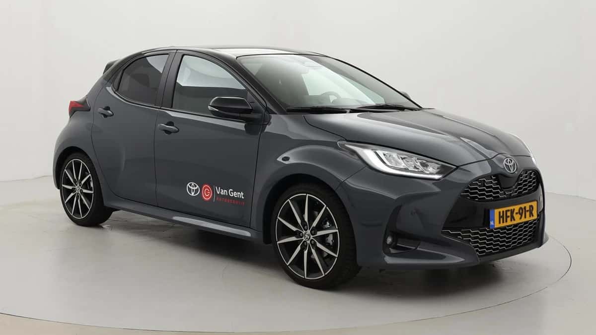 Toyota Yaris (2025) — foto 1