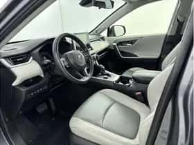 Toyota RAV4 (2022) thumbnail 13