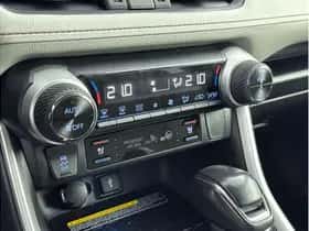 Toyota RAV4 (2022) thumbnail 23