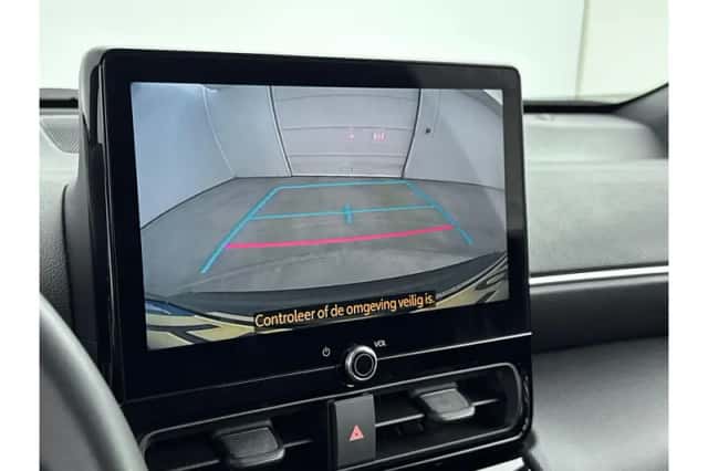 Toyota Yaris Cross (2025) thumbnail 5