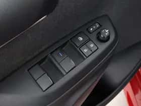 Toyota Yaris (2022) thumbnail 22