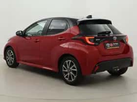 Toyota Yaris (2022) thumbnail 4