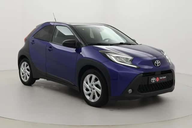 Toyota Aygo X (2022) thumbnail 1
