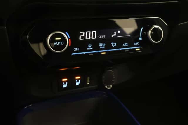 Toyota Aygo X (2022) thumbnail 5