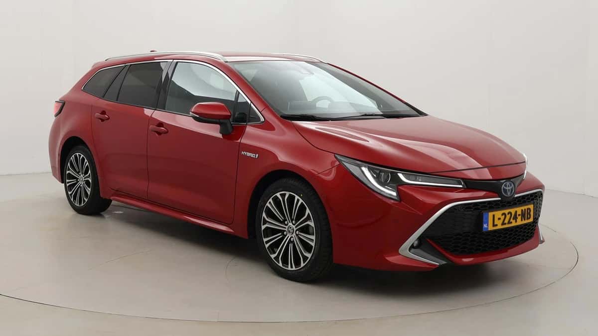 Toyota Corolla (2021) — foto 1