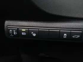 Toyota Corolla (2021) thumbnail 23