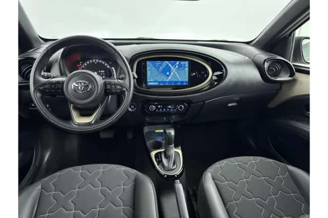 Toyota Aygo X (2023) thumbnail 2