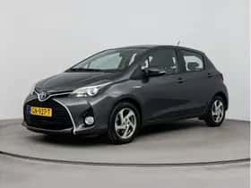 Toyota Yaris (2015) thumbnail 25