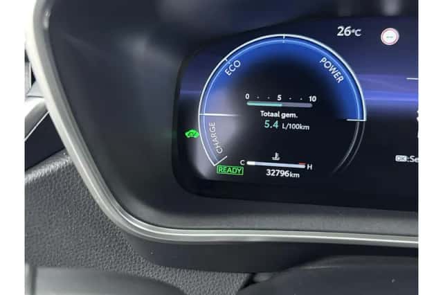 Toyota Corolla (2025) thumbnail 3