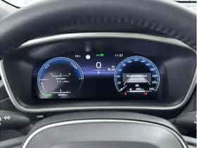 Toyota Corolla (2025) thumbnail 3