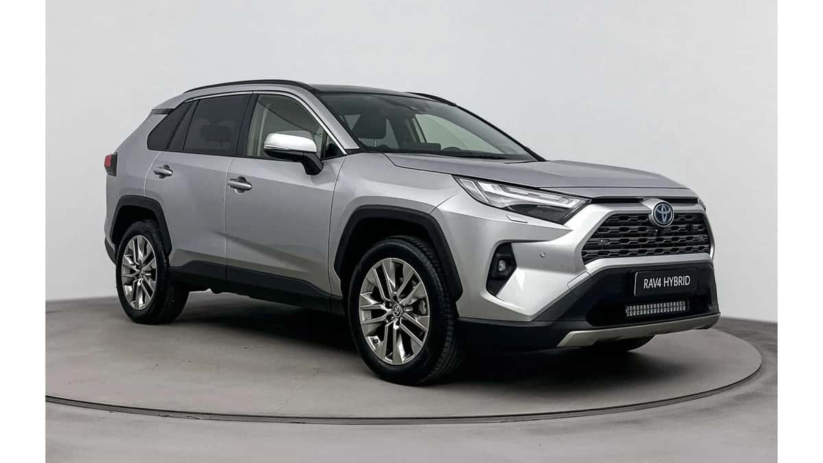 Toyota RAV4 (2024) — foto 1