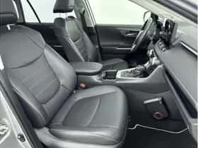 Toyota RAV4 (2024) thumbnail 25