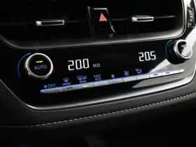 Toyota Corolla (2021) thumbnail 12