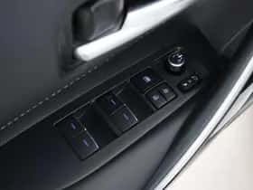 Toyota Corolla (2021) thumbnail 23