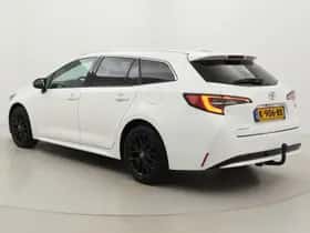 Toyota Corolla (2021) thumbnail 4