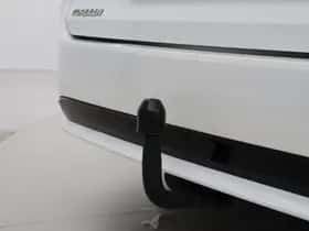 Toyota Corolla (2021) thumbnail 5