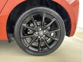 Toyota Yaris (2023) thumbnail 11