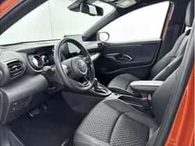 Toyota Yaris (2023) thumbnail 16