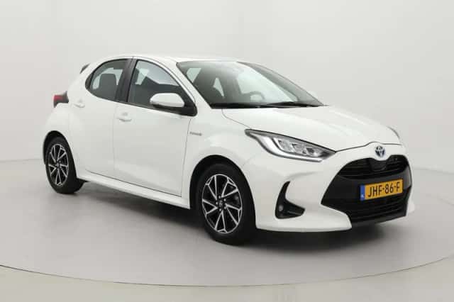 Toyota Yaris (2021) thumbnail 1
