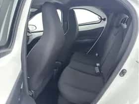 Toyota Aygo X (2025) thumbnail 25