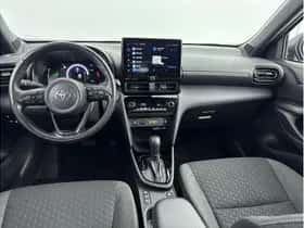 Toyota Yaris Cross (2025) thumbnail 2