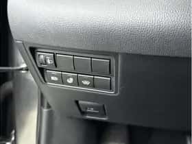 Toyota Yaris Cross (2025) thumbnail 5