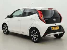 Toyota Aygo (2021) thumbnail 4