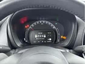 Toyota Aygo X (2024) thumbnail 3