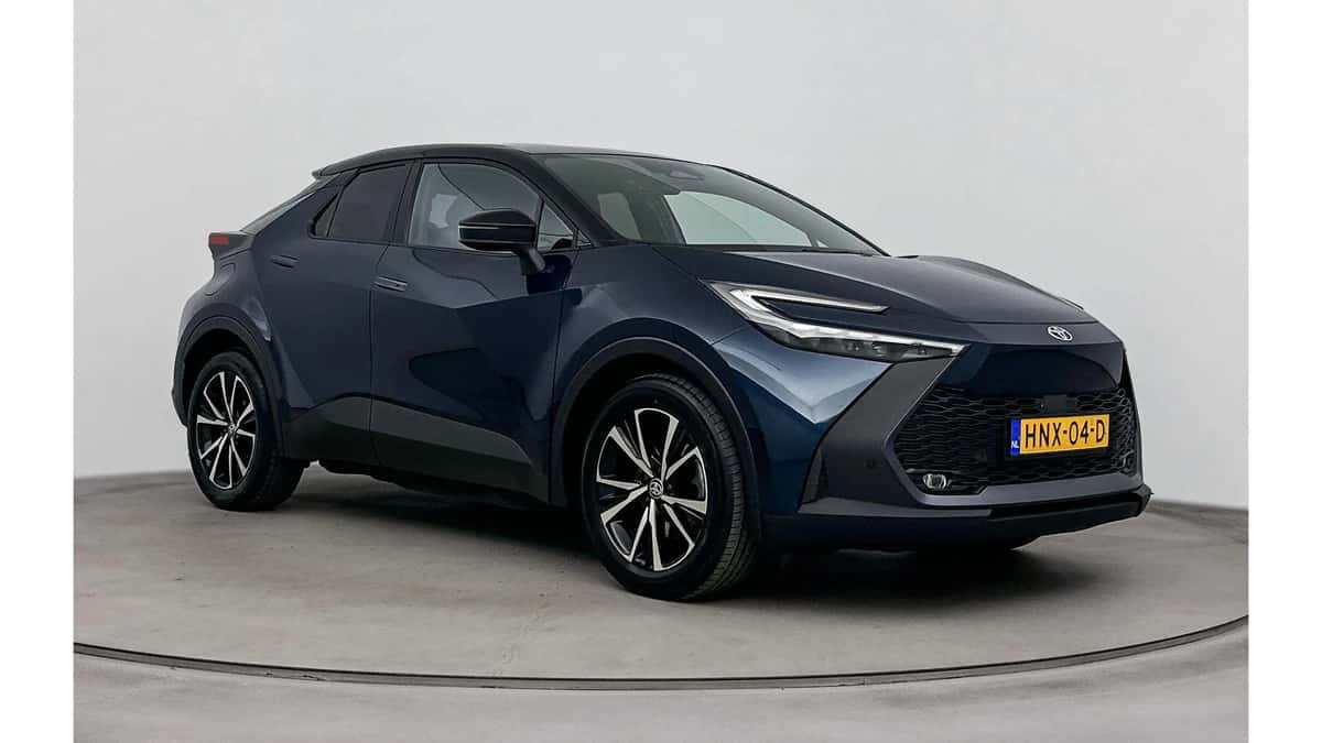 Toyota C-HR (2025) — foto 1