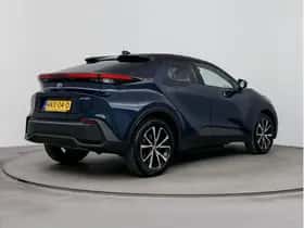 Toyota C-HR (2025) thumbnail 23