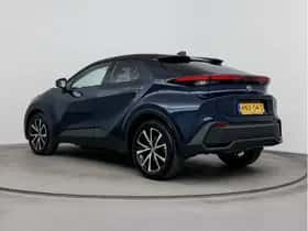 Toyota C-HR (2025) thumbnail 4